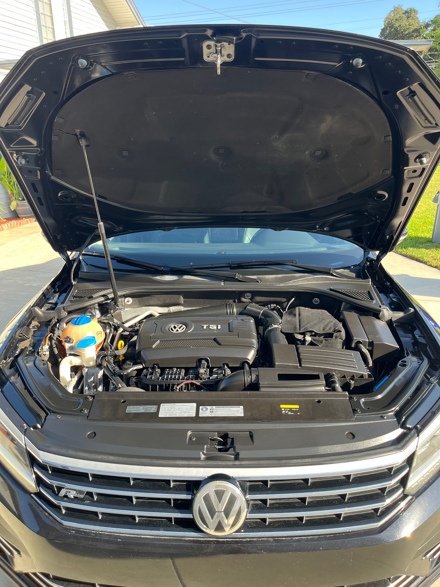 2017 Volkswagen Passat R-line