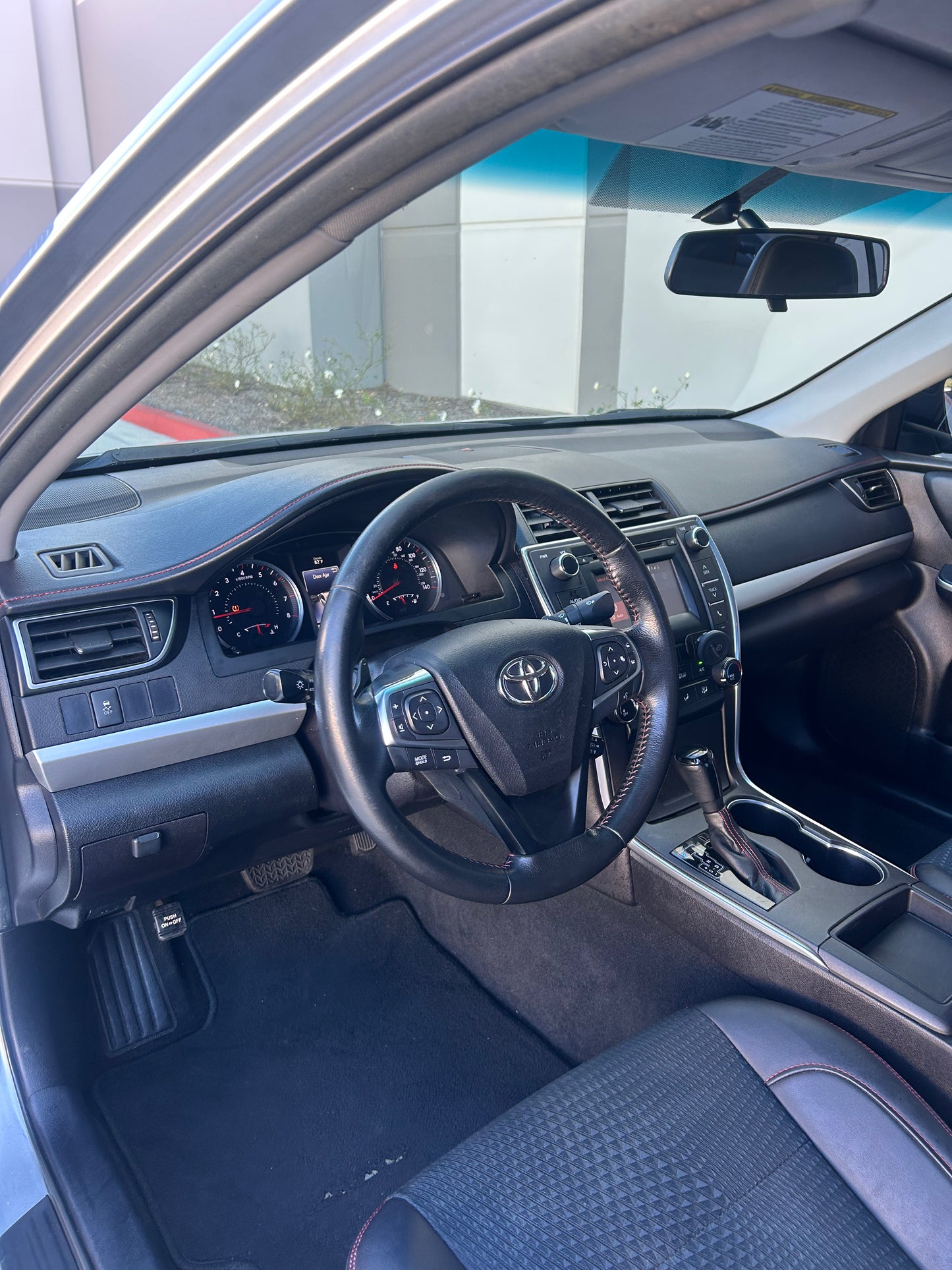 2015 Toyota Camry SE