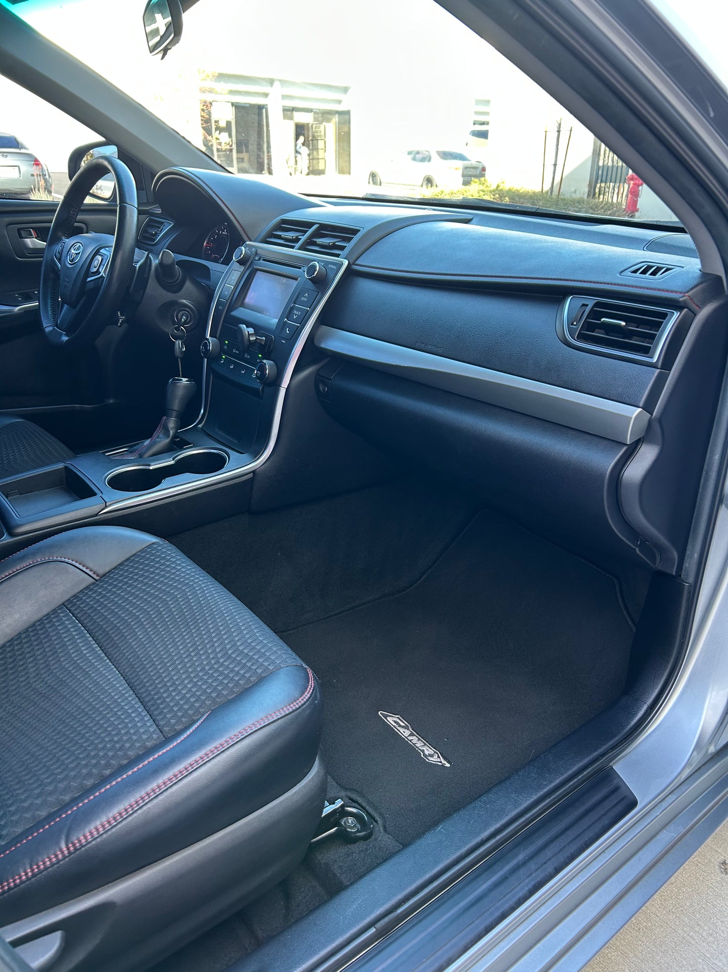 2015 Toyota Camry SE